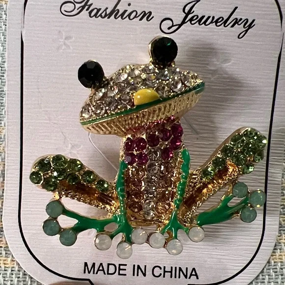 3/$18 Fashion Jewelry Gold & Green Crystal Frog Brooch Lot 6006 - Picture 6 of 6
